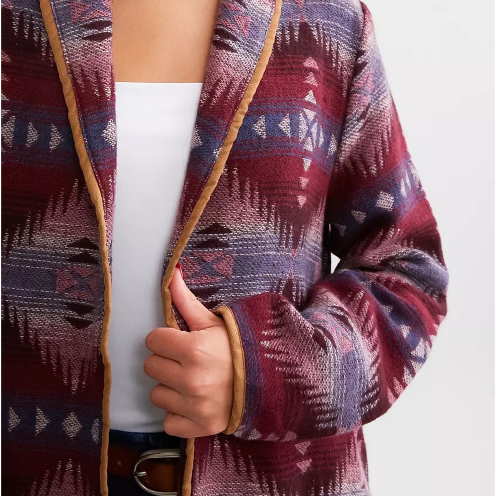 Ariat Women's Purple and Red Patterned Cardigan - Picture 4 of 8